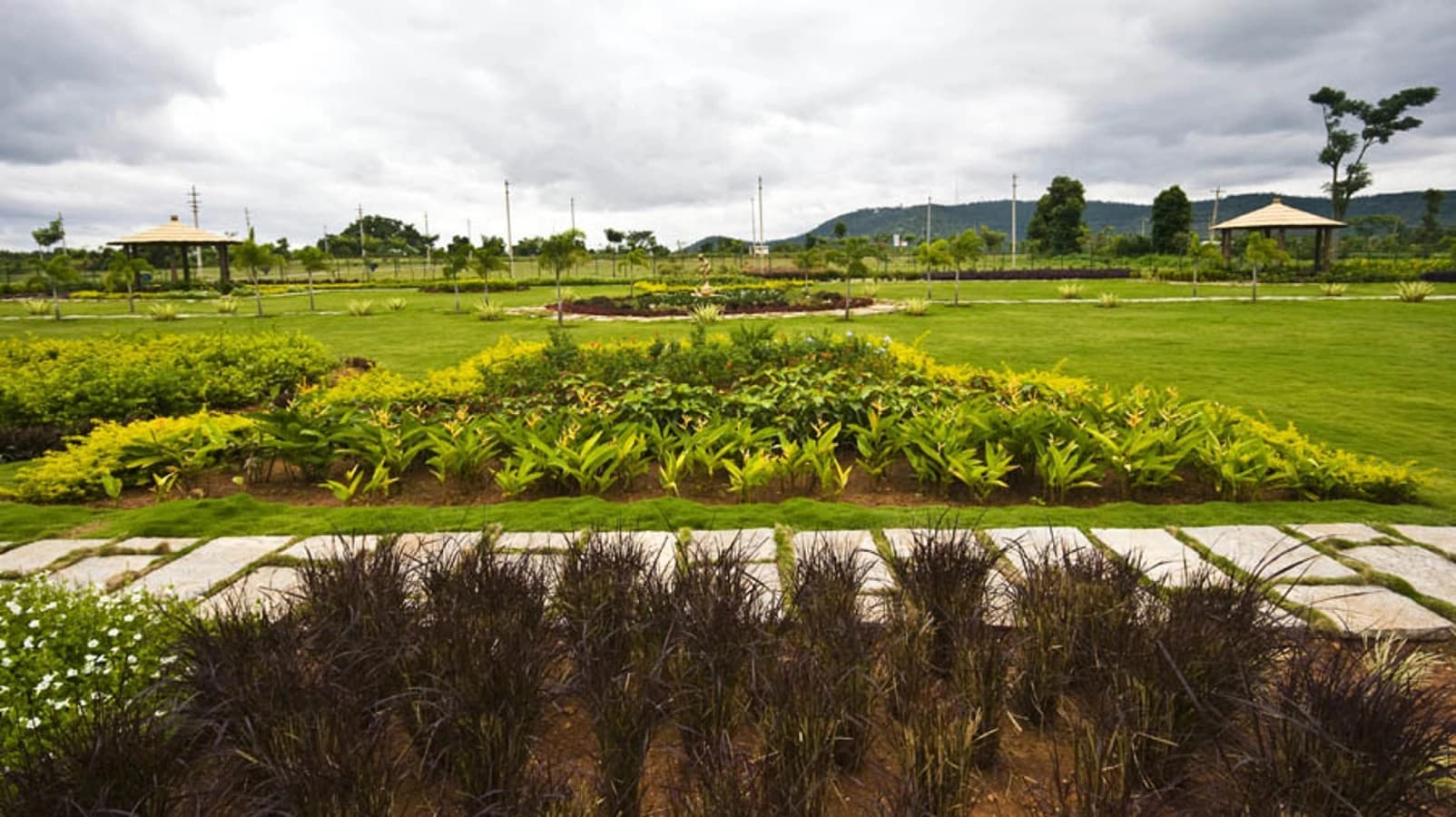 Ess and Ess JSS 4th Stage - Property in mysore-city - Photo 1 | Housystan