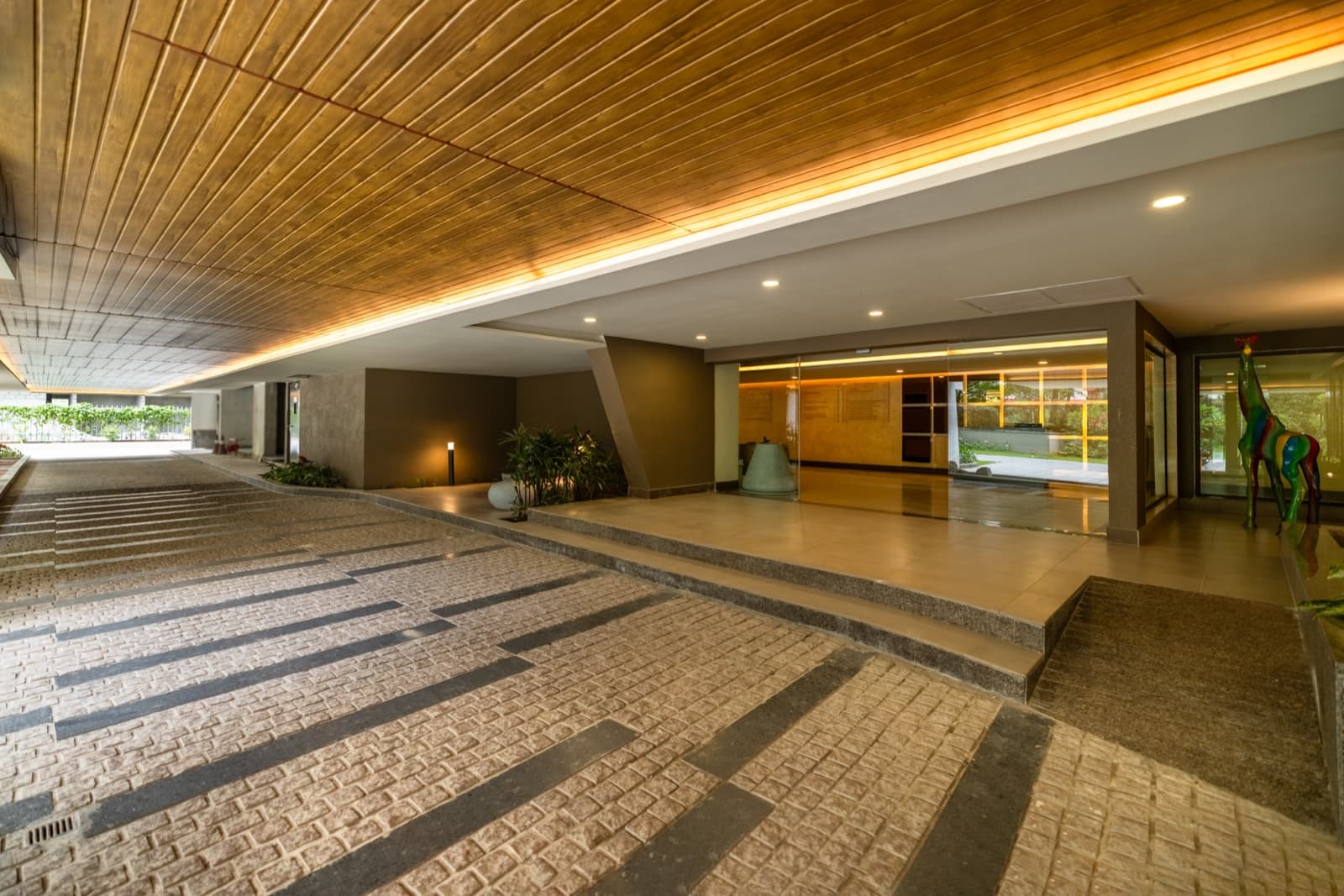 La Palazzo - Property in bangalore - Photo 4 | Housystan